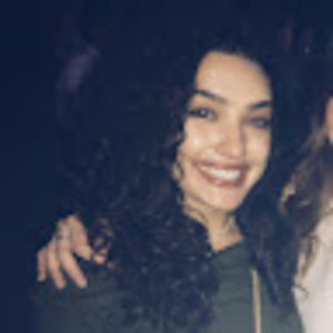 Meet your Posher, Stefanie